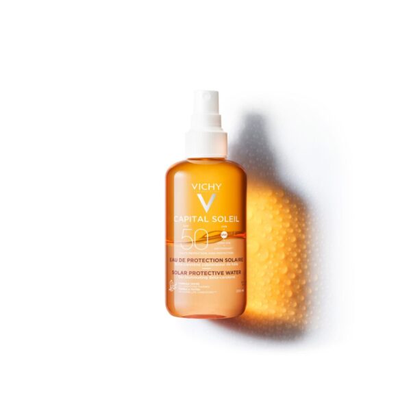 VICHY Capital Soleil Vodica za zaštitu od sunca SPF 50 200 ml (1)