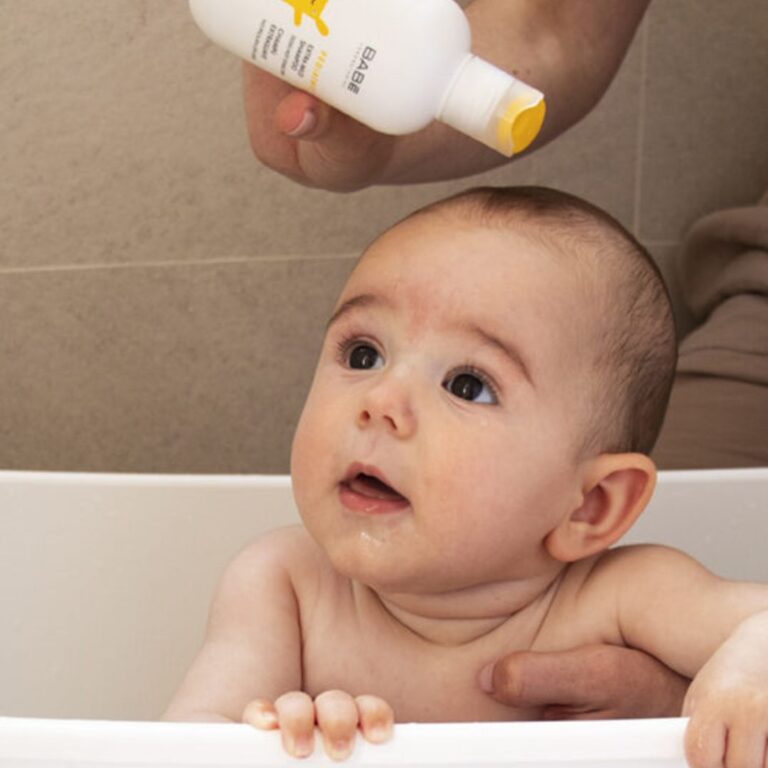 BABE Pediatric Ultra nježni šampon 200 ml (2)