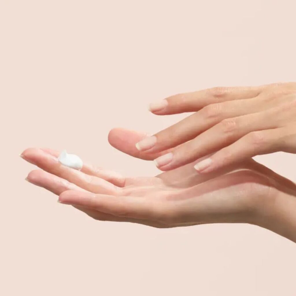 Eau Thermale Avene Cicalfate+ obnavljajuća zaštitna krema 100 ml (1)