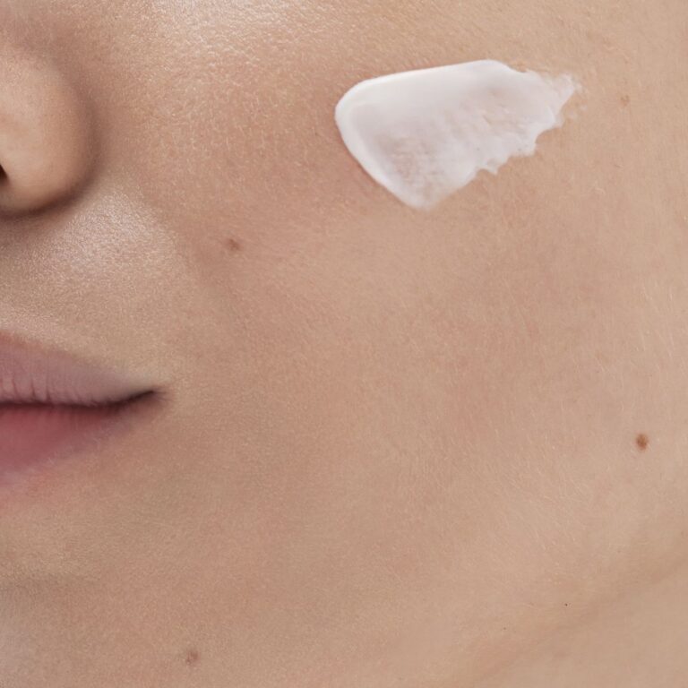 BABE Essentials Hidratantna hranjiva krema SPF20 50ml (2)