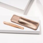 TWEEZERMAN mini pinceta s kosim vrhom Rose gold i Etui (2)